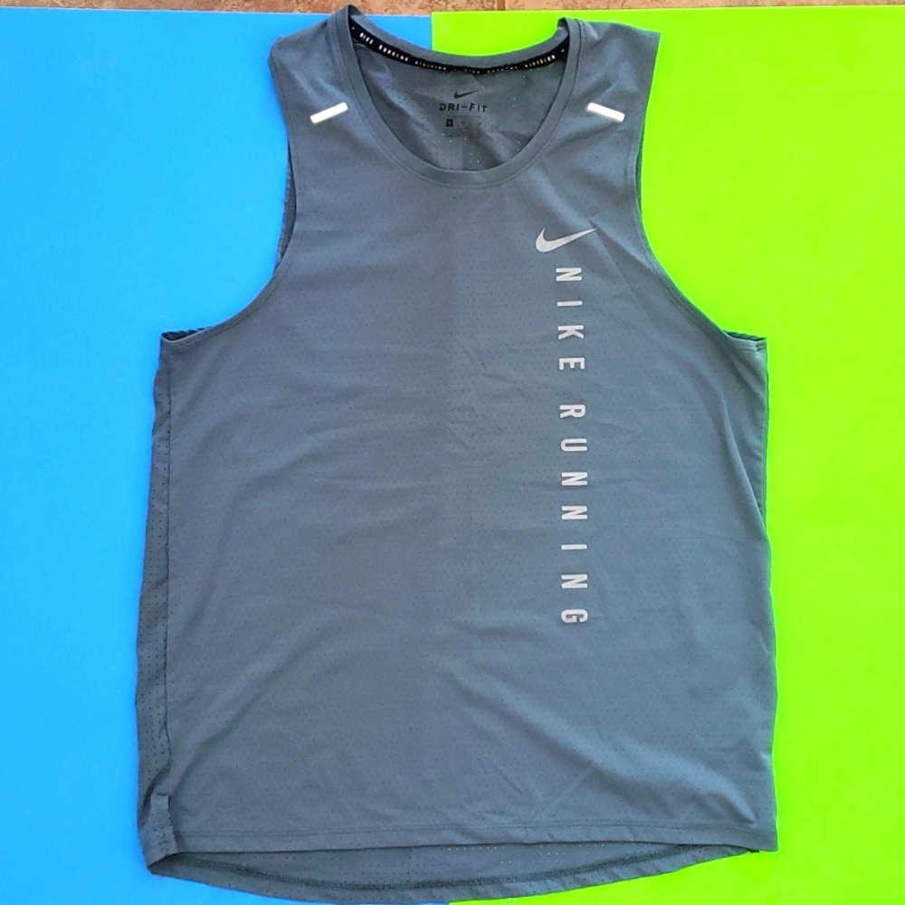 Nike Miller Run Division Tank